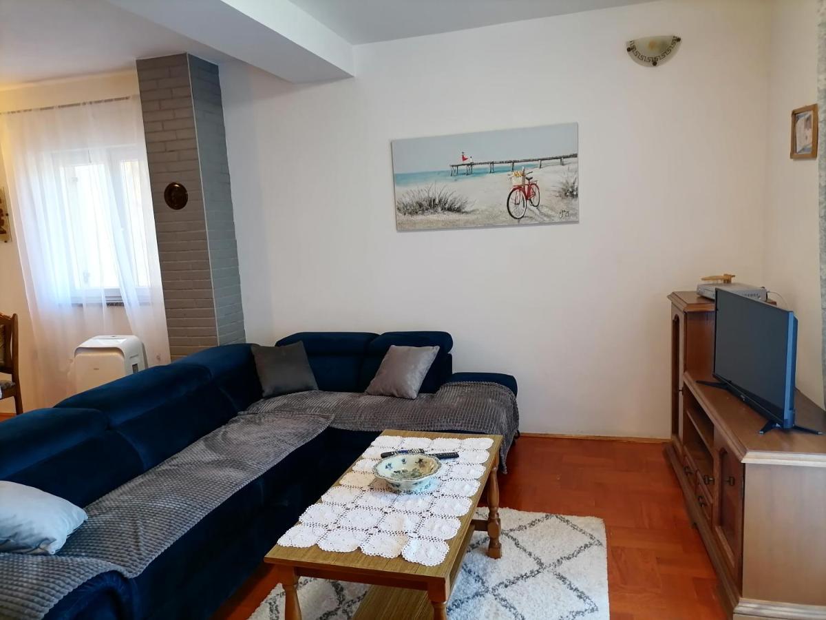 Sem Appartement Tar-Vabriga Buitenkant foto